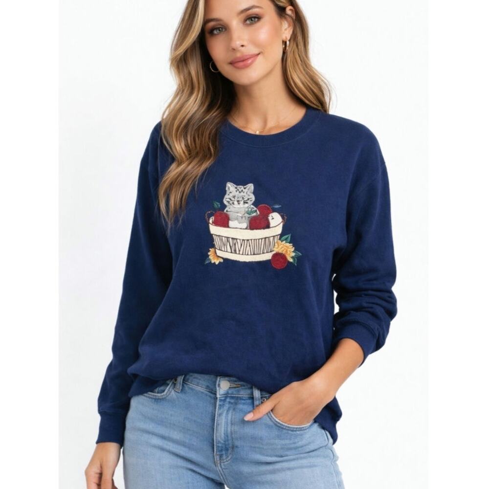 Bonnie Evans Sweatshirt Size M Cat in Apple Basket Casual Vintage Grannycore